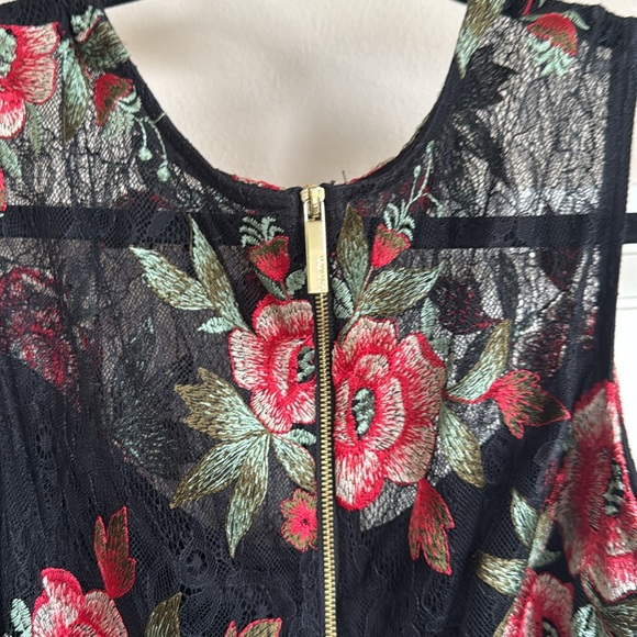 Calvin Klein, gorgeous, my favorite dress ever! - Picture 4 of 4